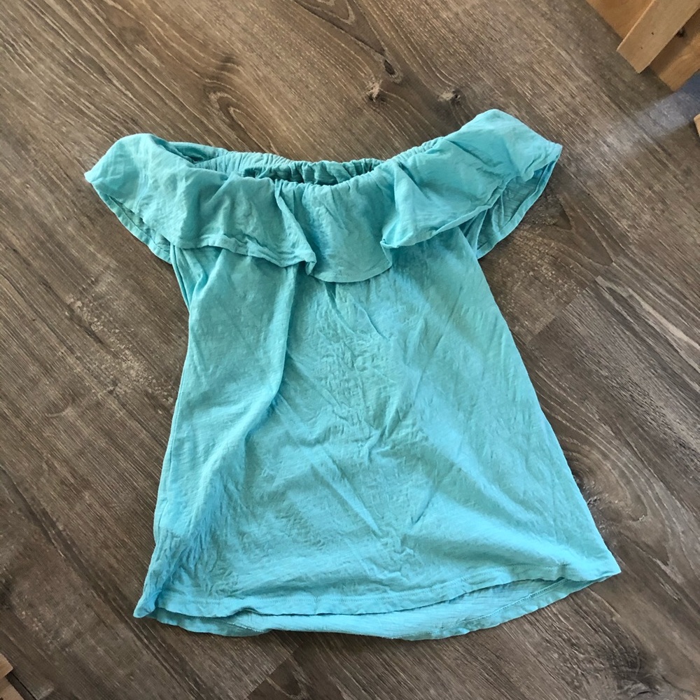 Lily tub top and wore it one time but moved 2 cold